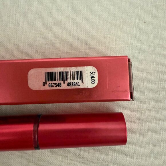 Victoria Secret Velvet Matte Metallic Liquid Lip Fiery Red Lipstick Wand Glam - Picture 5 of 9
